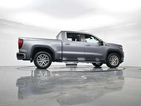 Used 2021 GMC Sierra 1500 SLT AWD/4WD image 30