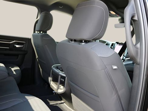 New 2026 RAM 2500 Lone Star AWD/4WD image 17