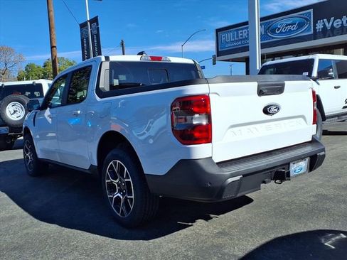 New 2026 Ford Maverick Lariat image 4