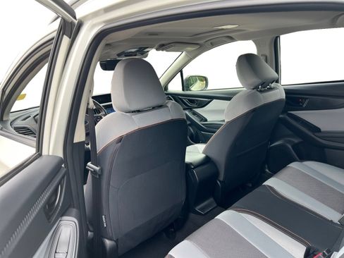 Used 2023 Subaru Crosstrek 2.0i Premium w/ Popular Package #3 image 12