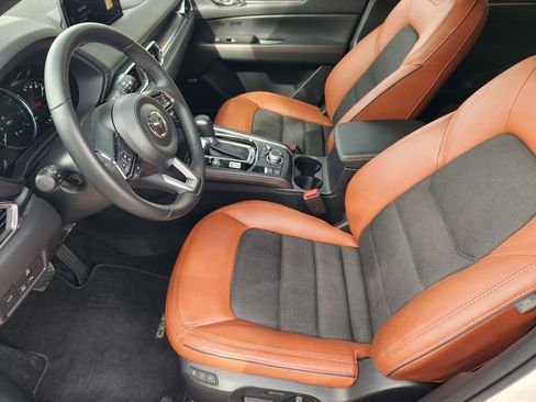 Used 2025 MAZDA CX-5 Carbon Edition image 12