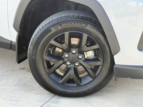 Used 2025 Toyota RAV4 LE FWD image 2