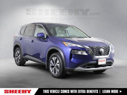 Certified 2021 Nissan Rogue SV AWD/4WD image 1