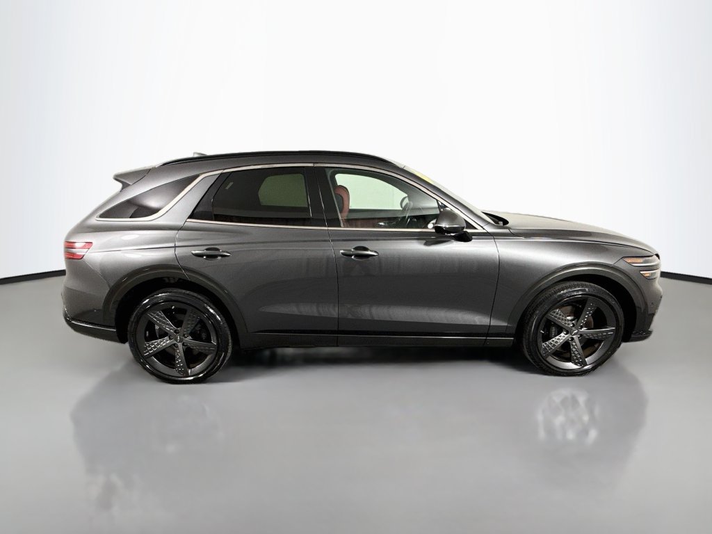 Used 2024 Genesis GV70 3.5T Sport w/ Sport Prestige Package AWD/4WD image 8