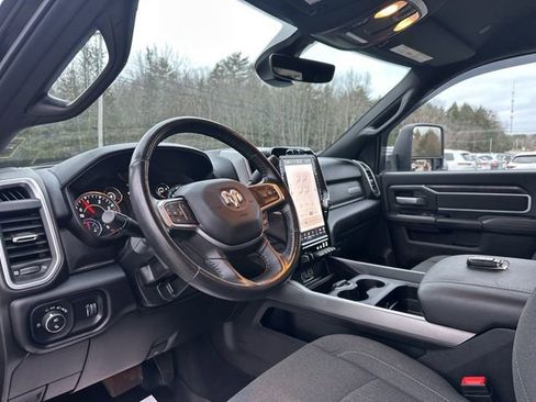 Used 2024 RAM 3500 Big Horn w/ Sport Appearance Package image 14