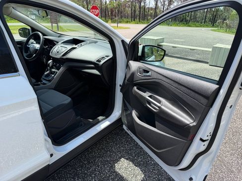 Used 2014 Ford Escape SE AWD/4WD image 22