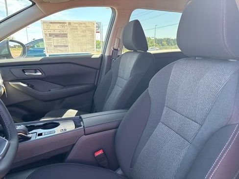 New 2026 Nissan Rogue SV image 9