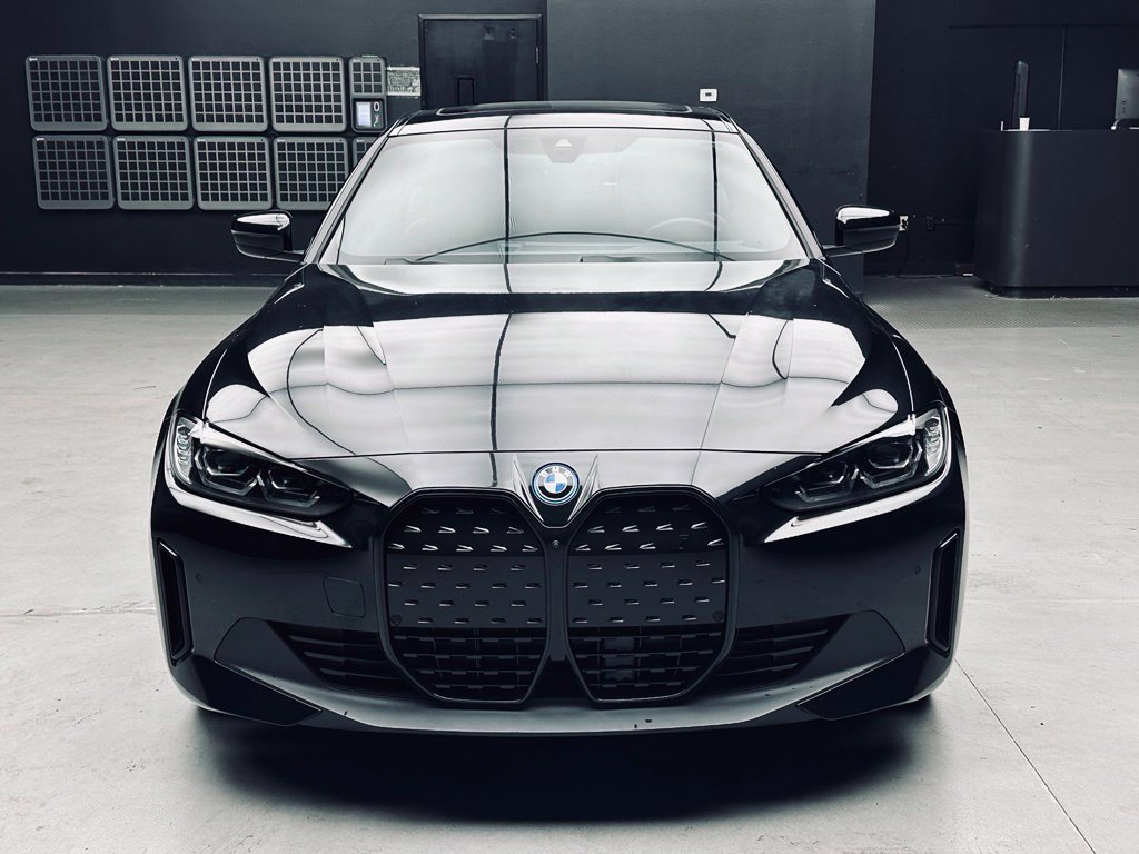 Used 2023 BMW i4 eDrive35 w/ Premium Package RWD image 11