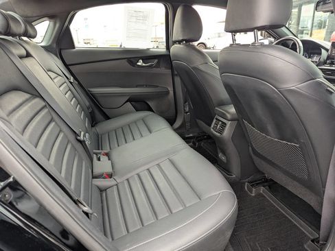Used 2024 Kia Forte GT-Line w/ GT-Line Premium Package FWD image 33