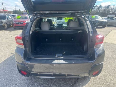 Used 2021 Subaru Crosstrek 2.0i Premium image 9
