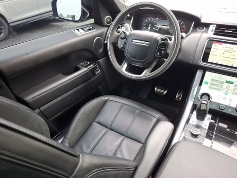 Used 2020 Land Rover Range Rover Sport HST image 17