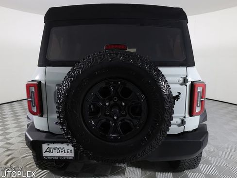 Used 2023 Ford Bronco Wildtrak AWD/4WD image 6