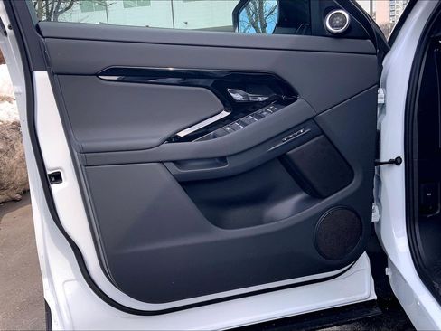 New 2026 Land Rover Range Rover Evoque S image 10