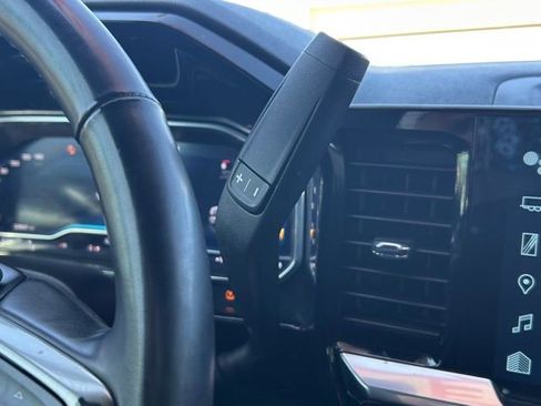 Used 2023 Chevrolet Silverado 1500 LT image 21