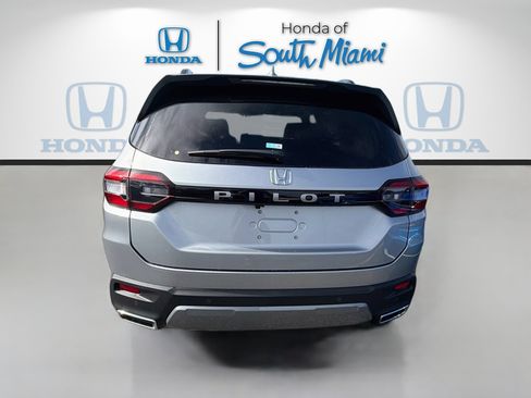 New 2026 Honda Pilot EX-L image 6