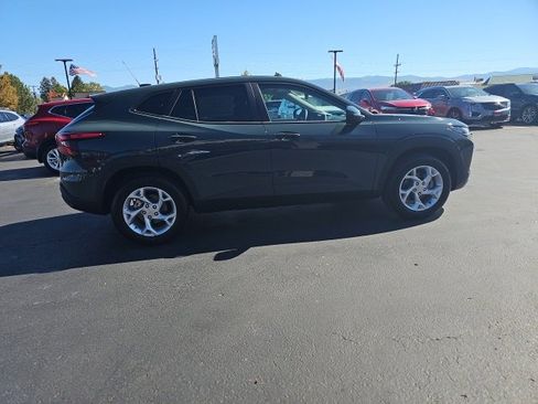 New 2026 Chevrolet Trax LS w/ LS Convenience Package image 60