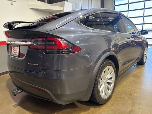 Used 2020 Tesla Model X AWD/4WD image 39