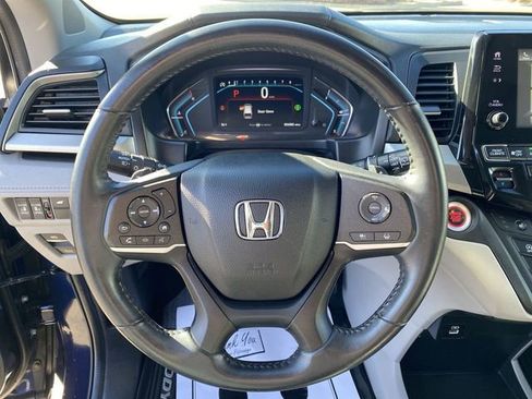 Used 2023 Honda Odyssey EX-L image 16