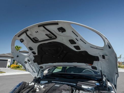 Used 2024 Porsche Macan GTS image 17