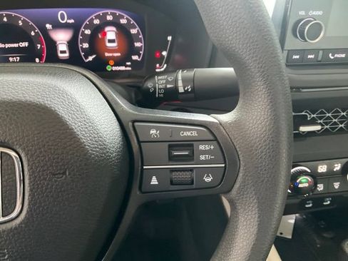 Used 2024 Honda Accord EX image 11