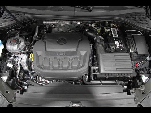 Used 2022 Volkswagen Tiguan SEL R-Line AWD/4WD image 21