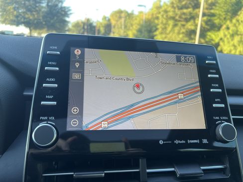 Used 2019 Toyota Avalon Touring FWD image 21