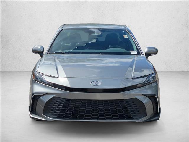 Used 2026 Toyota Camry SE FWD image 2