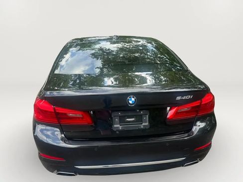 Used 2018 BMW 540i RWD image 3