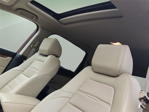 Used 2018 Honda CR-V EX-L image 17