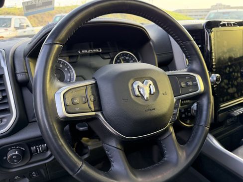 Used 2023 RAM 1500 Laramie image 14