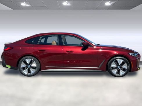 Used 2023 BMW i4 eDrive35 RWD image 7