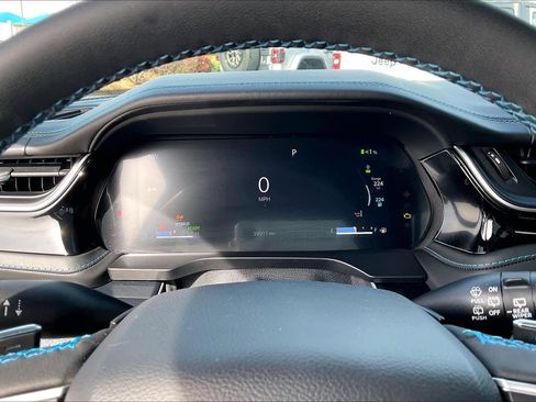 Used 2022 Jeep Grand Cherokee Trailhawk w/ Advanced Protech Group II image 25