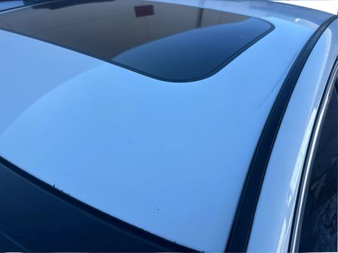 Used 2018 INFINITI Q50 Luxe w/ Essential Package (3.0T Luxe) image 12