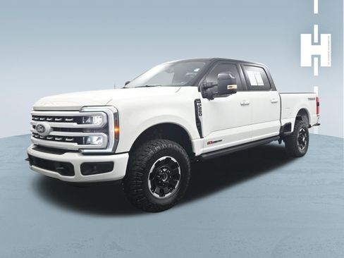 Used 2025 Ford F250 Lariat w/ Tremor Off-Road Package AWD/4WD image 1