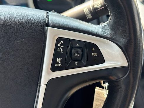 Used 2012 Chevrolet Equinox LT w/ Driver Convenience Package FWD image 23
