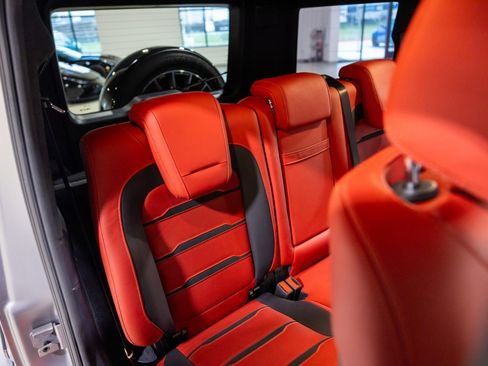 Used 2020 Mercedes-Benz G 63 AMG 4MATIC image 32