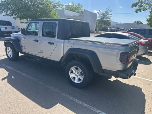 Used 2020 Jeep Gladiator Sport w/ Quick Order Package 24S AWD/4WD image 6