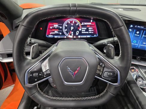 Used 2024 Chevrolet Corvette Stingray Preferred Conv w/ 2LT RWD image 11