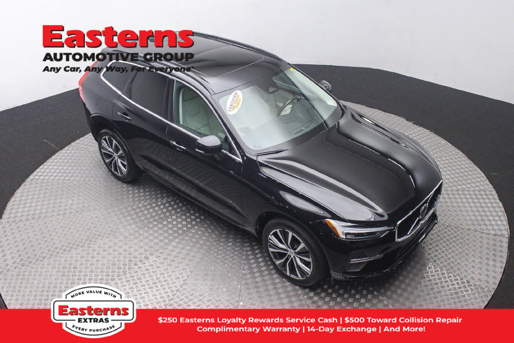 Used 2022 Volvo XC60 B5 Momentum w/ Climate Package AWD/4WD image 4
