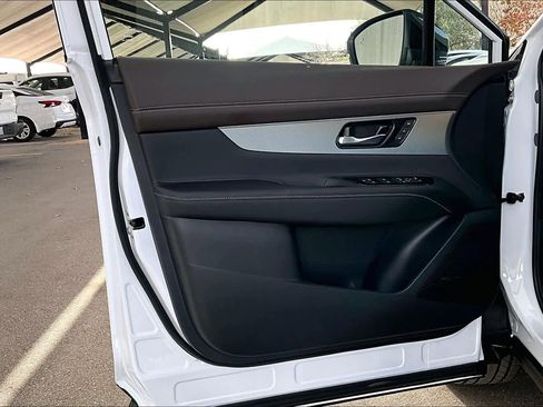 New 2026 Nissan Murano Platinum w/ Cargo Package image 13