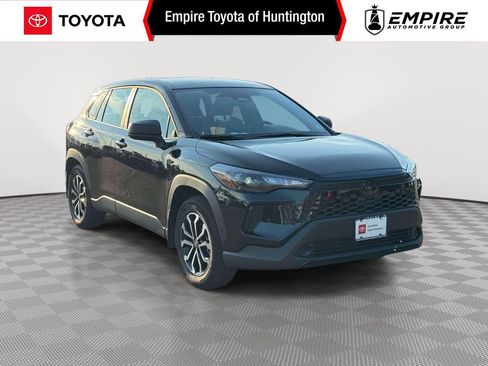 Used 2026 Toyota Corolla Cross AWD Hybrid image 1