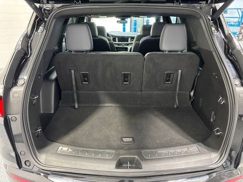 Used 2023 Buick Enclave Essence w/ Experience Buick Package AWD/4WD image 44