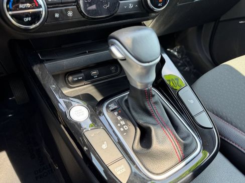 Used 2023 Kia Soul GT-Line w/ GT-Line Technology Package FWD image 28