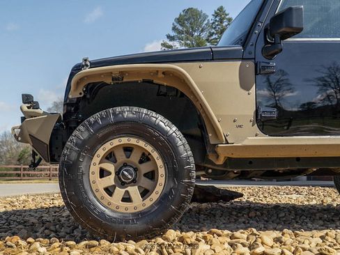 Used 2017 Jeep Wrangler Unlimited Sport w/ Quick Order Package 24S image 4