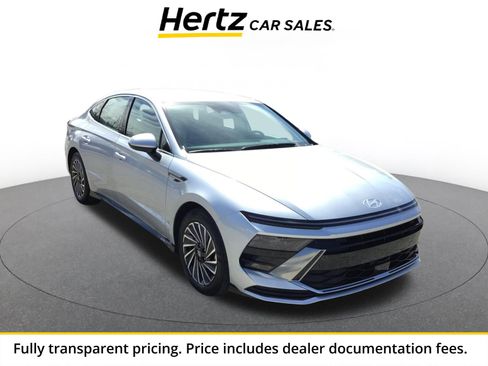 Used 2025 Hyundai Sonata SEL FWD image 1