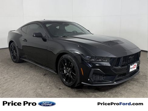 Certified 2024 Ford Mustang GT RWD image 1