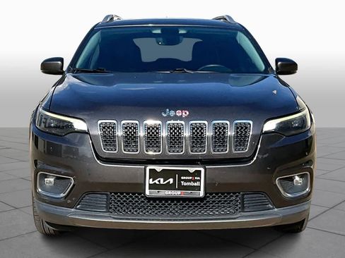 Used 2020 Jeep Cherokee Limited image 3