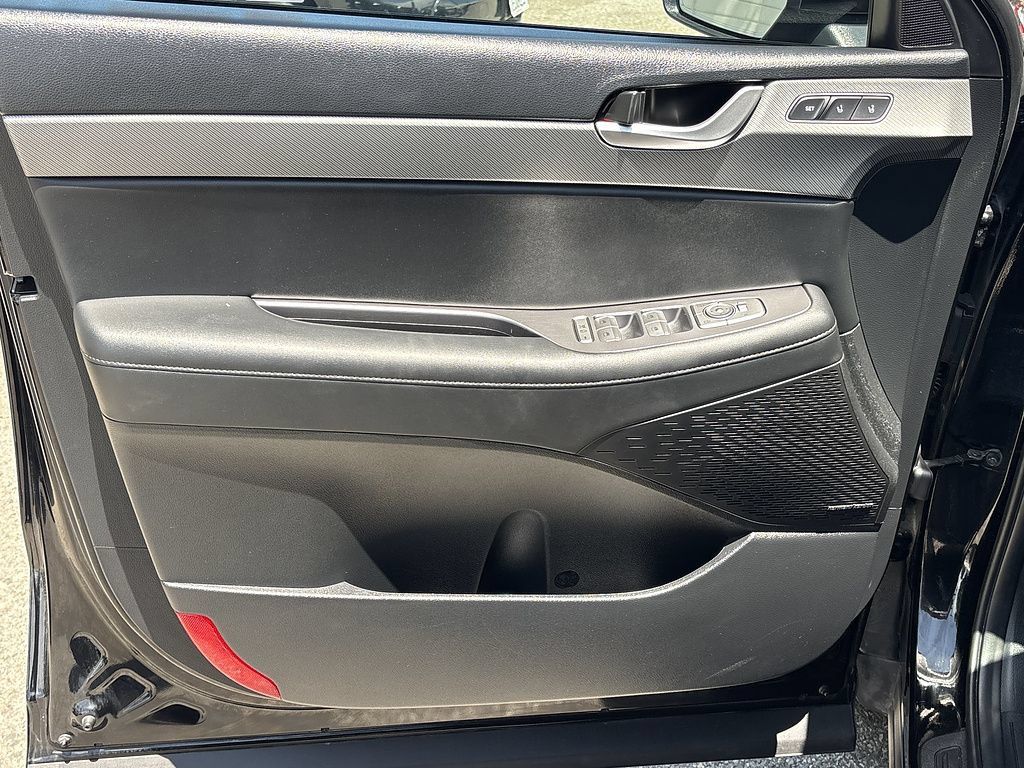 Used 2024 Hyundai Palisade SEL w/ Premium Package FWD image 10