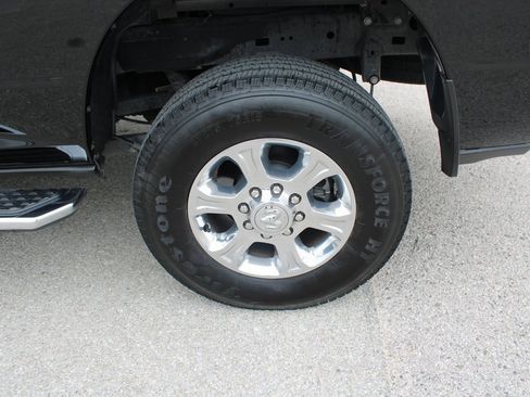 Used 2024 RAM 2500 Big Horn w/ Level 2 Equipment Group image 21