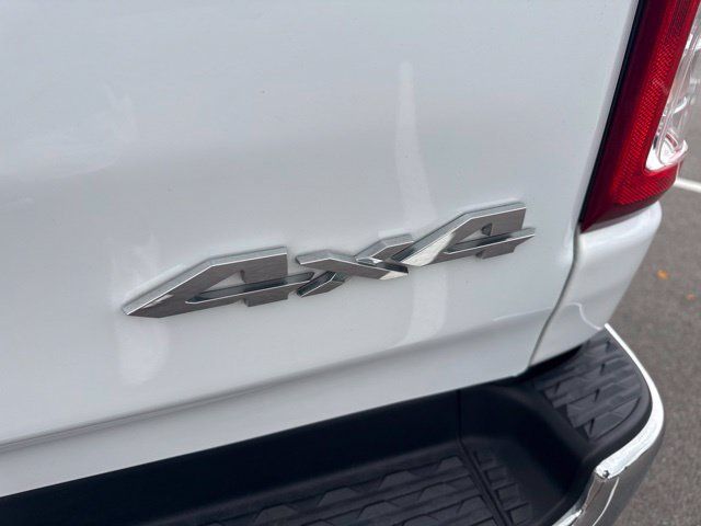 Used 2023 RAM 1500 Big Horn AWD/4WD image 14